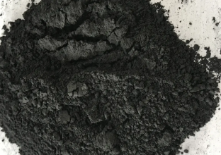 膠體石墨的兩種狀態(tài) (圖1) 膠體石墨的兩種狀態(tài) (圖1)