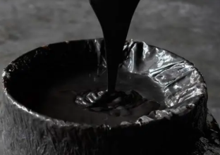 解析石墨乳能否加工出納米石墨乳(圖1) 解析石墨乳能否加工出納米石墨乳(圖1)